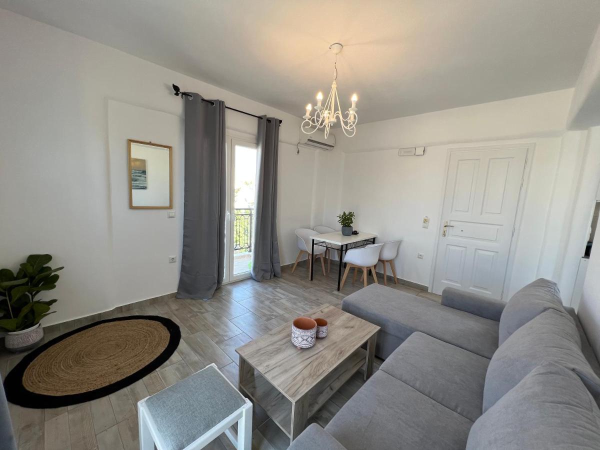 Filia Suite-Apartment Agia Anna  Exterior foto